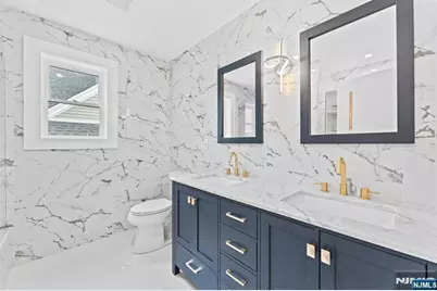 136 N 17th, East Orange, NJ 07017 - Photo 16