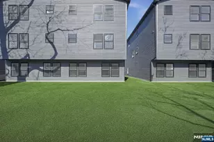 136 N 17th, East Orange, NJ 07017 - Photo 18