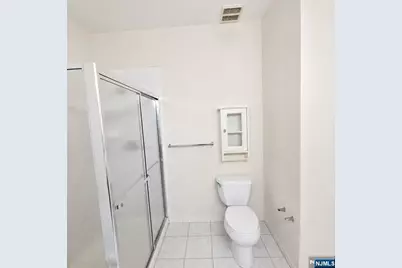 10 Devonshire Drive 141 #141, Clifton, NJ 07013 - Photo 14