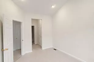 10 Devonshire Dr 141, Clifton, NJ 07013 - Photo 18