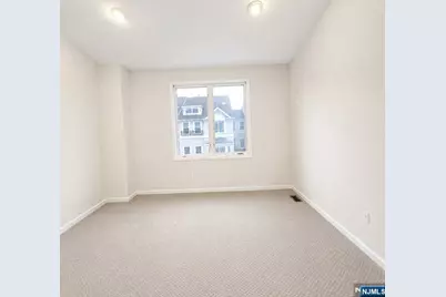 10 Devonshire Drive 141 #141, Clifton, NJ 07013 - Photo 20