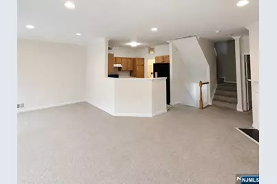 10 Devonshire Drive 141 #141, Clifton, NJ 07013 - Photo 8