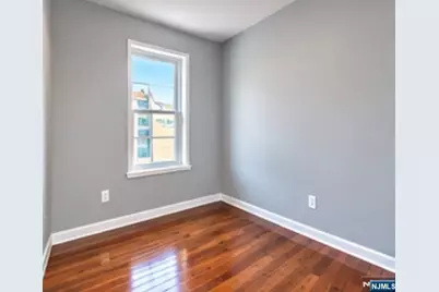 142 Ripley Place, Elizabeth, NJ 07206 - Photo 12