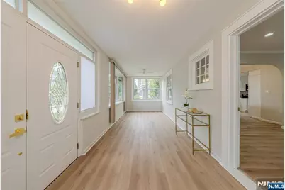 933 Maple Avenue, Ridgefield, NJ 07657 - Photo 10