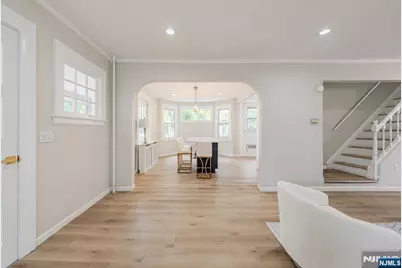 933 Maple Avenue, Ridgefield, NJ 07657 - Photo 16