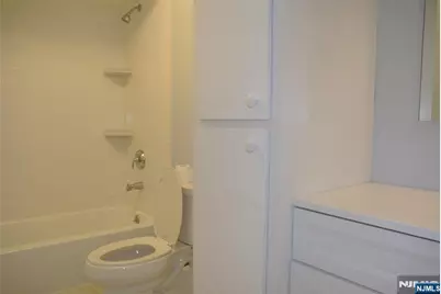 470 Liberty Street 202A #202A, Little Ferry, NJ 07643 - Photo 6