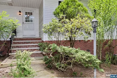 33 Hillside Avenue, Riverdale, NJ 07457 - Photo 2