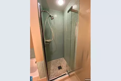 617 Hudson Park 617 #617, Edgewater, NJ 07020 - Photo 8