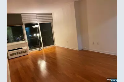 617 Hudson Park 617 #617, Edgewater, NJ 07020 - Photo 2