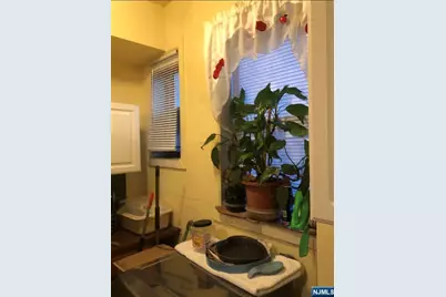 295 Central Avenue, Newark, NJ 07103 - Photo 2