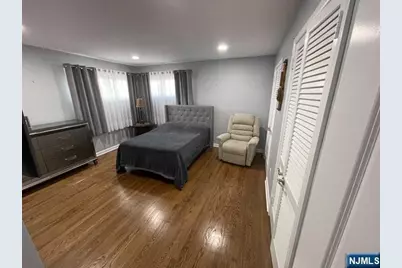 16-37 Parmelee Avenue, Fair Lawn, NJ 07410 - Photo 6