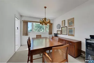 36 Hirschfeld Place, New Milford, NJ 07646 - Photo 10