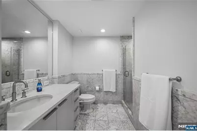 8100 River Road 908 #908, North Bergen, NJ 07047 - Photo 18