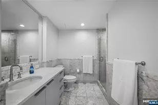 8100 River Road 908, North Bergen, NJ 07047 - Photo 18