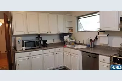 536 Nordhoff Drive, Leonia, NJ 07605 - Photo 8