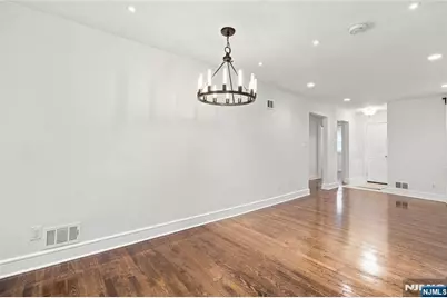 43 Linden Terrace, Leonia, NJ 07605 - Photo 12