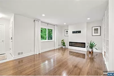 43 Linden Terrace, Leonia, NJ 07605 - Photo 4