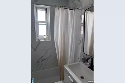 8400 Boulevard East, North Bergen, NJ 07047 - Photo 8