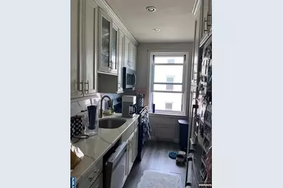 8400 Boulevard East, North Bergen, NJ 07047 - Photo 6