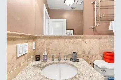 113 Willow Avenue 2 #2, Hoboken, NJ 07030 - Photo 16