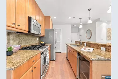 113 Willow Avenue 2 #2, Hoboken, NJ 07030 - Photo 8