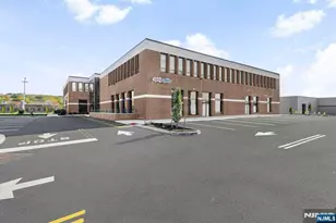 1 Lethbridge Plaza 31, Mahwah, NJ 07430 - Photo 1