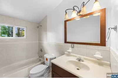 39 Hastings Road, Old Bridge Township, NJ 08857 - Photo 32