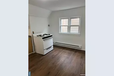 12 Quincy Street 4 #4, Passaic, NJ 07055 - Photo 8