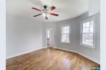 762 Summer Avenue, Newark, NJ 07104 - Photo 10