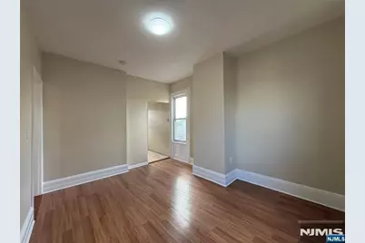 67 Prospect Terrace 2nd Fl #2nd fl, East Rutherford, NJ 07073 - Photo 12