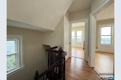 67 Prospect Terrace 2nd Fl #2nd fl, East Rutherford, NJ 07073 - Photo 24