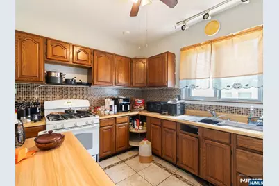 98 Ashland Avenue, East Orange, NJ 07017 - Photo 2