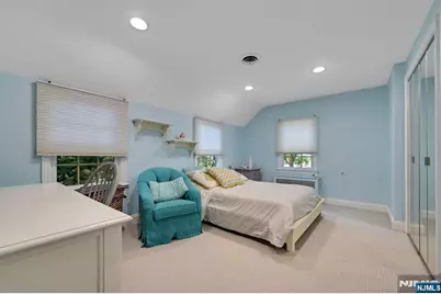 626 Sunderland Road, Teaneck Township, NJ 07666 - Photo 26
