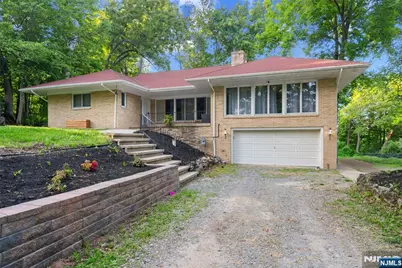 20 Bunn Road, Hamburg, NJ 07419 - Photo 2