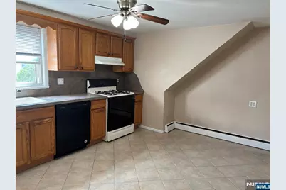 38 Rudolph Avenue 2 #2, Elmwood Park, NJ 07407 - Photo 8
