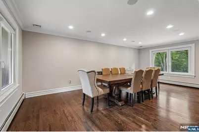 689 Colonial Road, Franklin Lakes, NJ 07417 - Photo 10