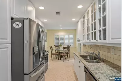 191 Yorktowne Court 191B #191B, Washington Township, NJ 07676 - Photo 24