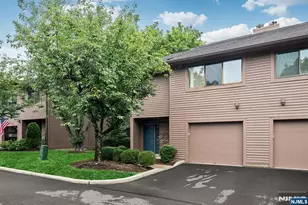 191 Yorktowne Ct 191B, Washington Township, NJ 07676 - Photo 1