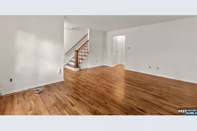 87 Poplar Street 4 #4, Ramsey, NJ 07644 - Photo 6