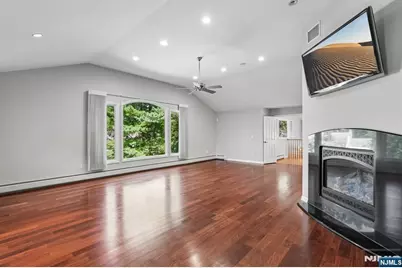 74 Lakeshore Drive, Oakland, NJ 07436 - Photo 26