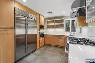 74 Lakeshore Dr, Oakland, NJ 07436 - Photo 16
