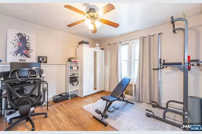73 Buschmann Avenue, Haledon, NJ 07508 - Photo 18