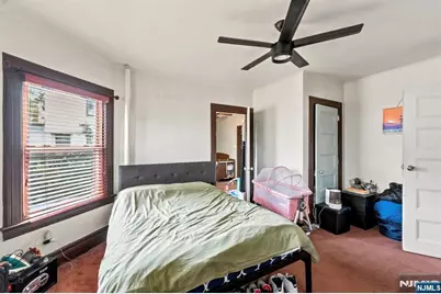 44 Vanderbeck Place, Hackensack, NJ 07601 - Photo 32