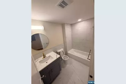 271-273 Schley Street 2 #2, Newark, NJ 07112 - Photo 6