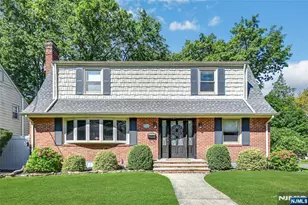 1000 Alpine Dr, Teaneck Township, NJ 07666 - Photo 1