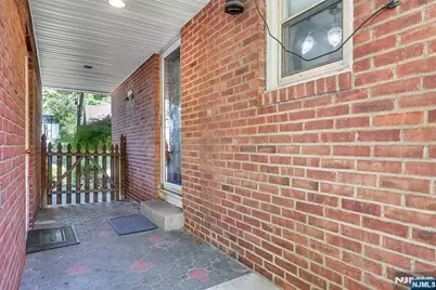 1000 Alpine Drive, Teaneck Township, NJ 07666 - Photo 34