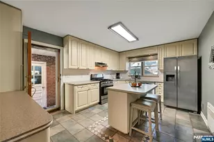 1000 Alpine Dr, Teaneck Township, NJ 07666 - Photo 14