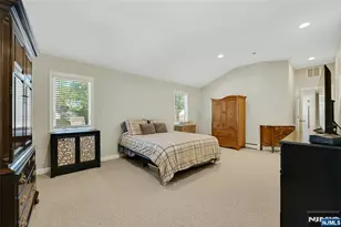 1000 Alpine Dr, Teaneck Township, NJ 07666 - Photo 30