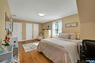1000 Alpine Dr, Teaneck Township, NJ 07666 - Photo 24