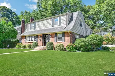1000 Alpine Drive, Teaneck Township, NJ 07666 - Photo 2